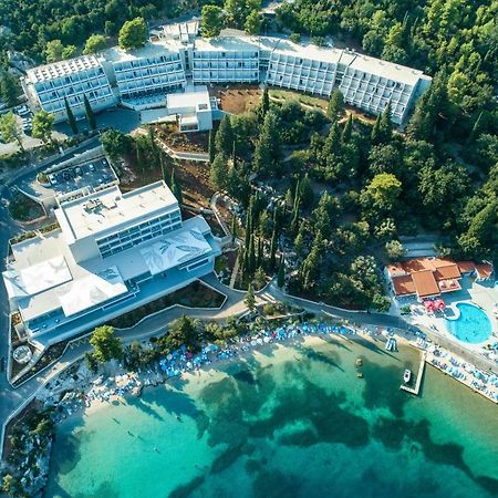 Hotel Osmine 슬라노 외부 사진
